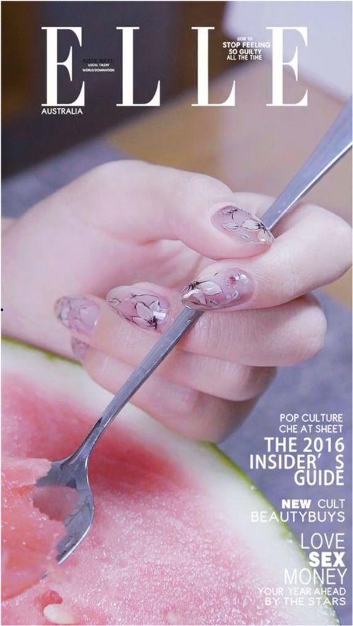 蝴蝶吃瓜的视频,瓜香引蜂蝶