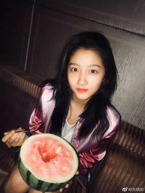 拍一个吃瓜视频,揭秘热门吃瓜视频背后的故事