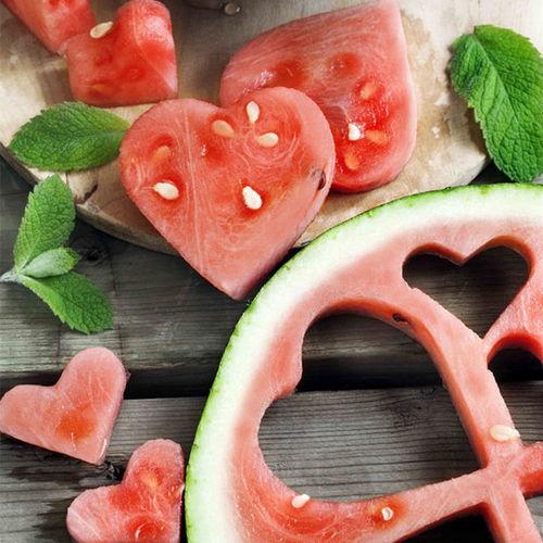 吃大瓜了视频怎么做