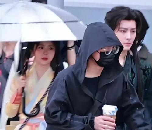 吃瓜爆料最新舞台视频,最新舞台视频惊艳亮相，揭秘幕后精彩瞬间