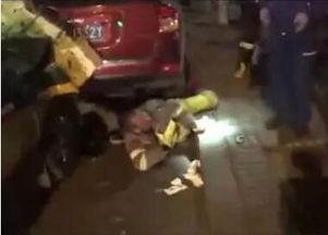 大爷吃瓜搞笑视频在线观看,笑料百出，欢乐无限